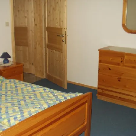 Apartment Gästehaus Elisabeth Bad Kleinkirchheim